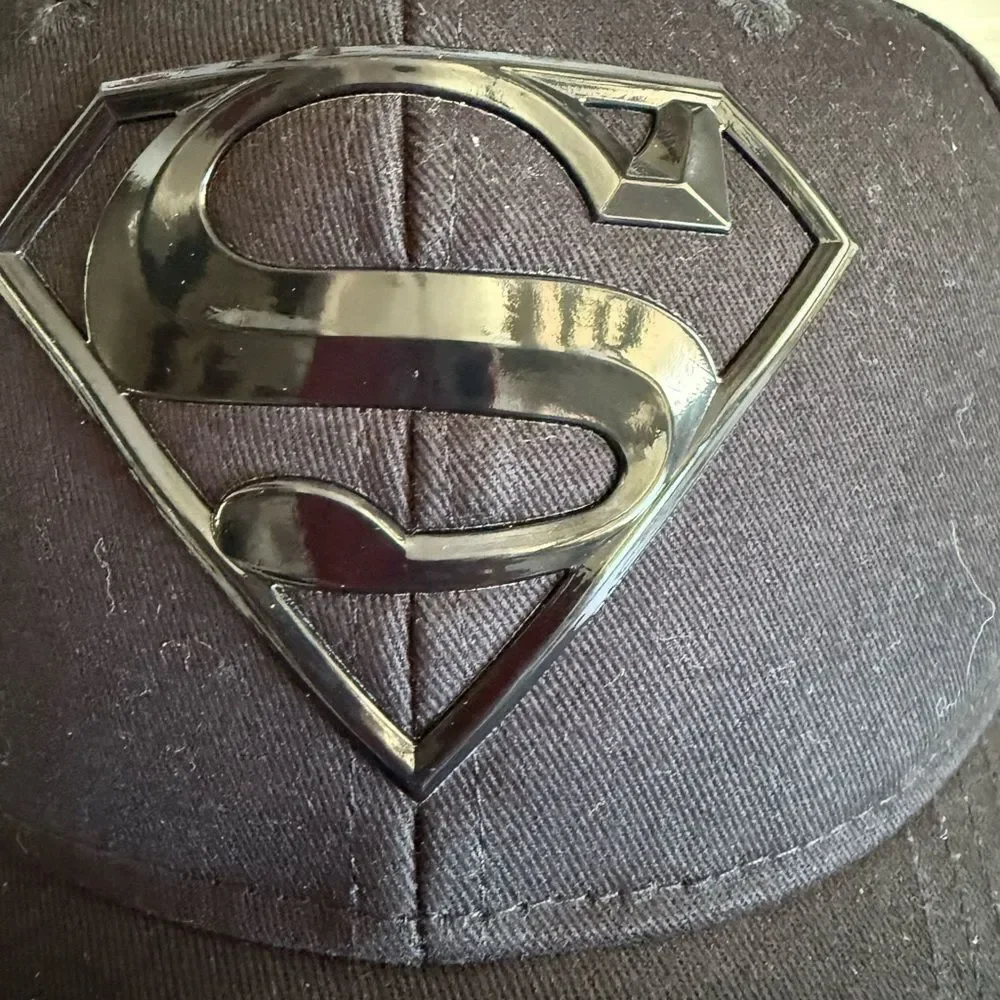 DC Comics Superman All Black Rubber Logo Baseball Cap Black OS NWT